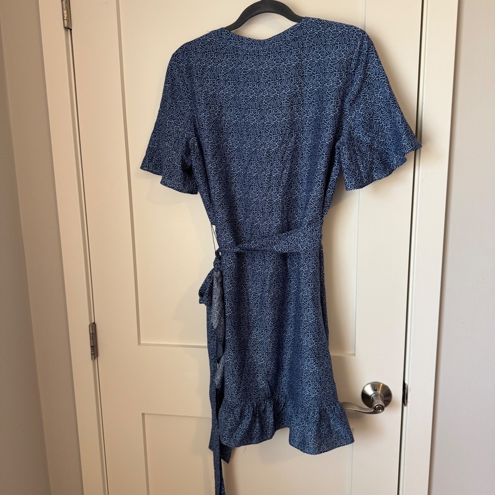 Vineyard‎ Vines Painted Shells Wrap Dress Deep Bay Blue Short Sleeve Ruffle - Picture 4 of 4